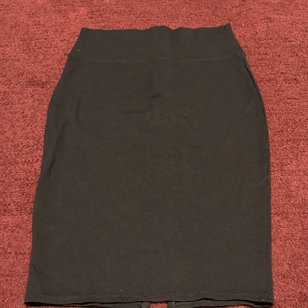 Elegant Black Pencil Skirt